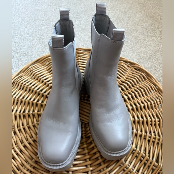 Sam Edelman Laguna Pebble Grey Leather Chelsea Moto Boots Size 7 - Picture 6 of 10